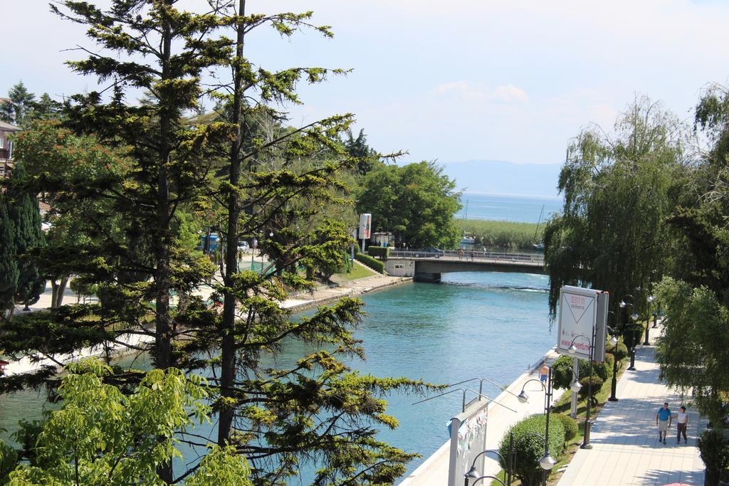 Villa Nestor Struga Extérieur photo